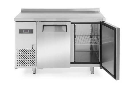 Kitchen Line 2-türiger Gefriertisch mit Seitenschränken, Line 600