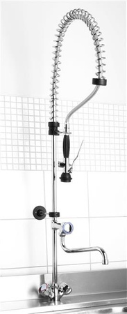 Wasserhahn mit Dusche