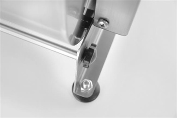 Handmixer für Wurstbrät, kippbare Schüssel, 20 Liter Fassungsvermögen.