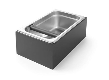 Erdnuss-Wipptier in Holzkiste