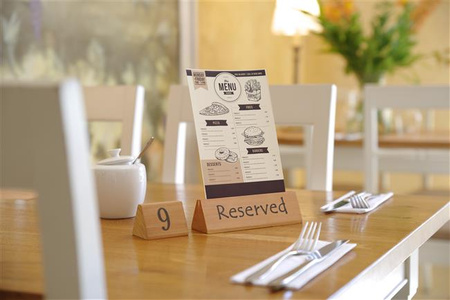 Hinweisschild "Reservierung"